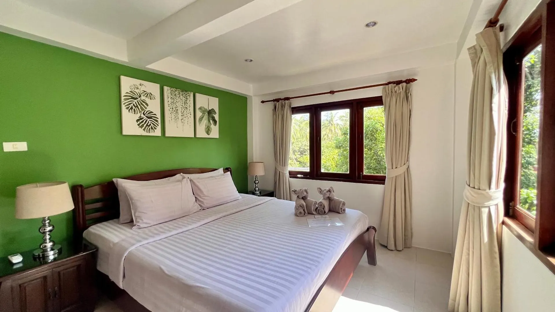 Woodlawn Villas Resort Koh Tao Thailand