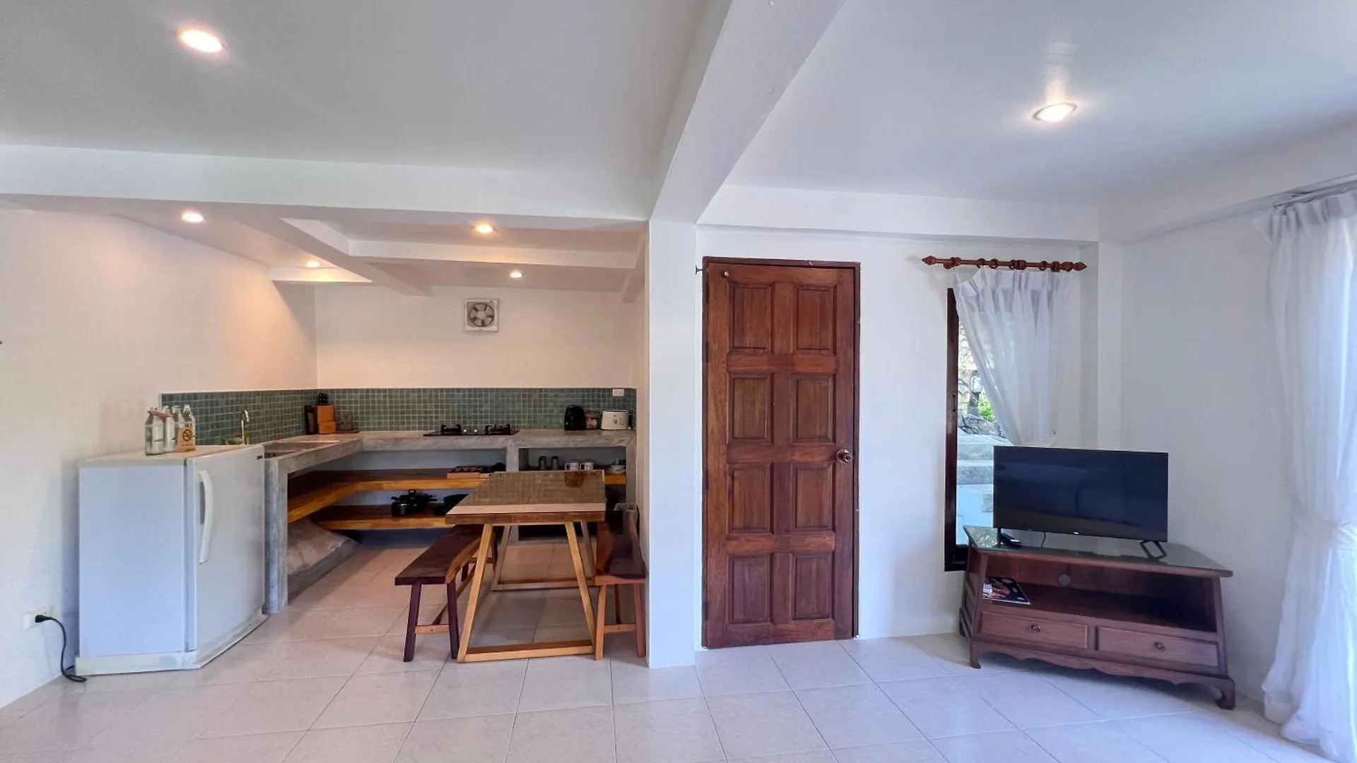 ***  Woodlawn Villas Resort Koh Tao Thailand