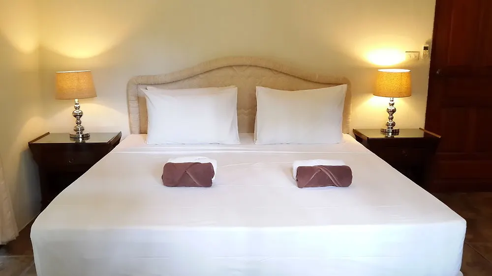 קו טאו Woodlawn Villas Resort 3*, קו טאו תאילנד